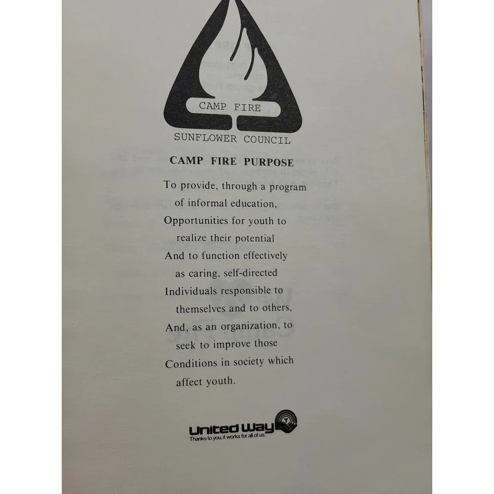 Camp Fire Whats Cookin Cookbook Sunflower Council 1982 White Good Spiral Bound